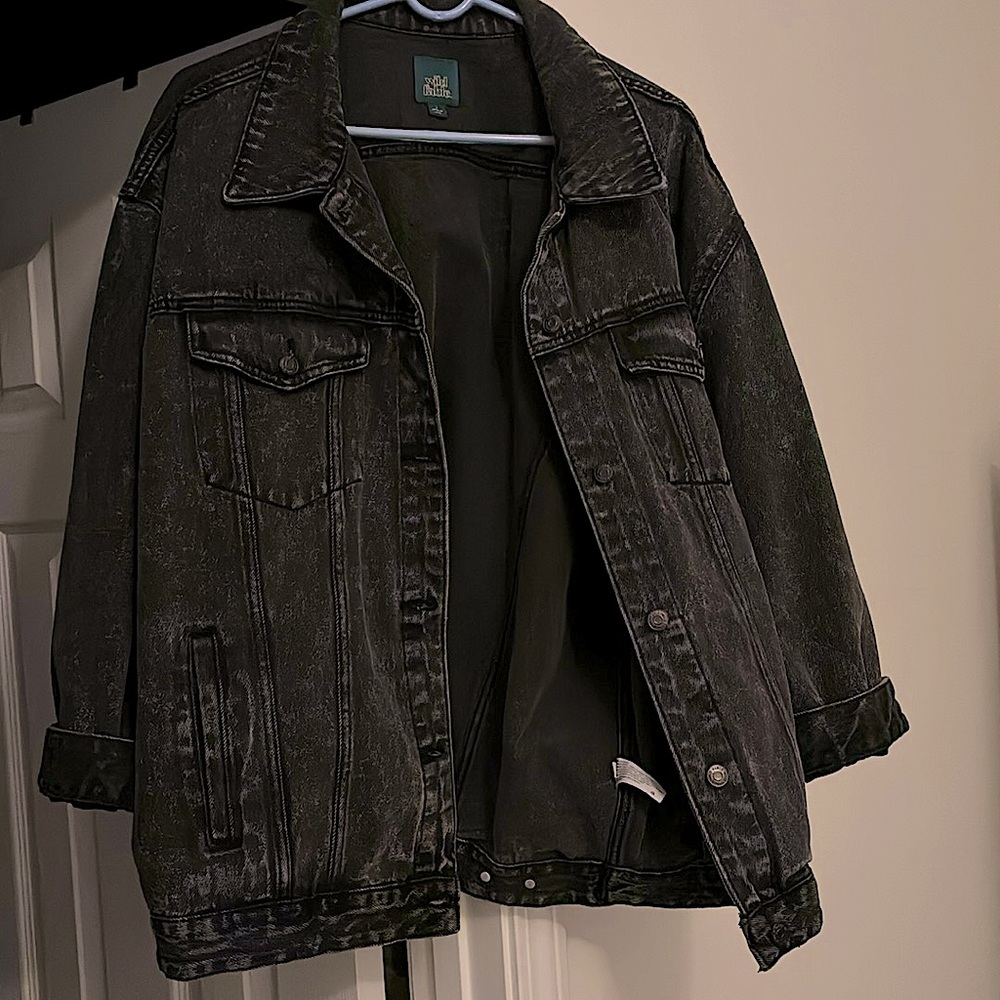 Women's Oversized Denim Trucker Jacket
- Wild Fable™ Black Wash large